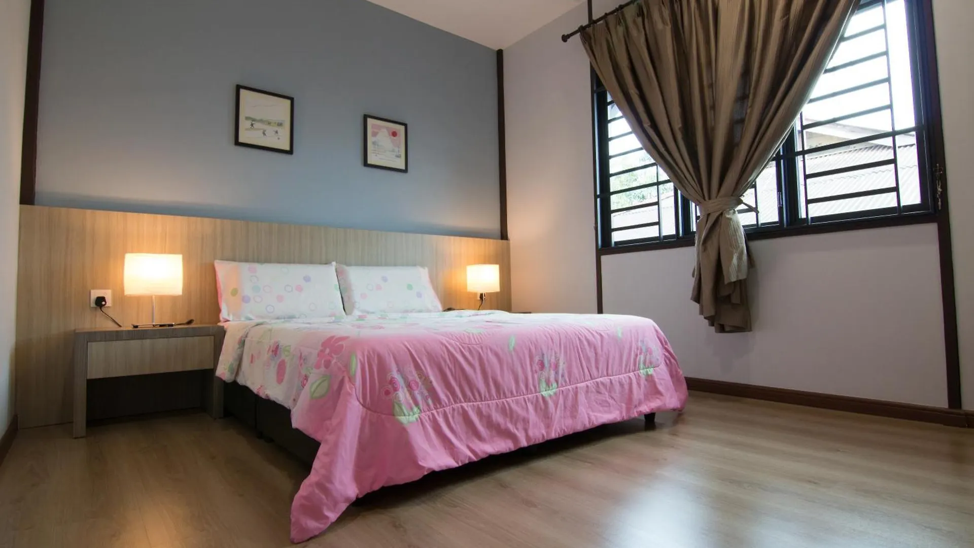 Harmonia Homestay contacts